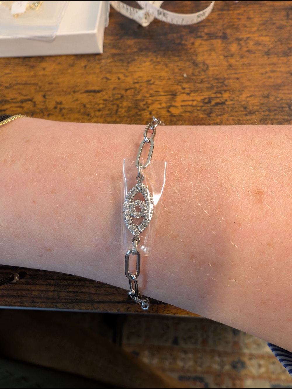 Silver tone paperclip Bracelet With Nazar Detail